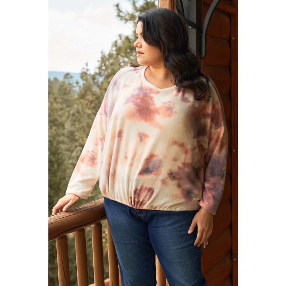 Gilli Cream Rust Bleached Tie-Dye Relaxed Long Sleeve Top